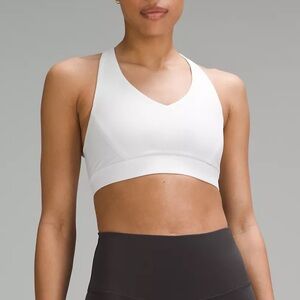 Lululemon Envital Bra
Medium Support, B/C Cup - White Size 4